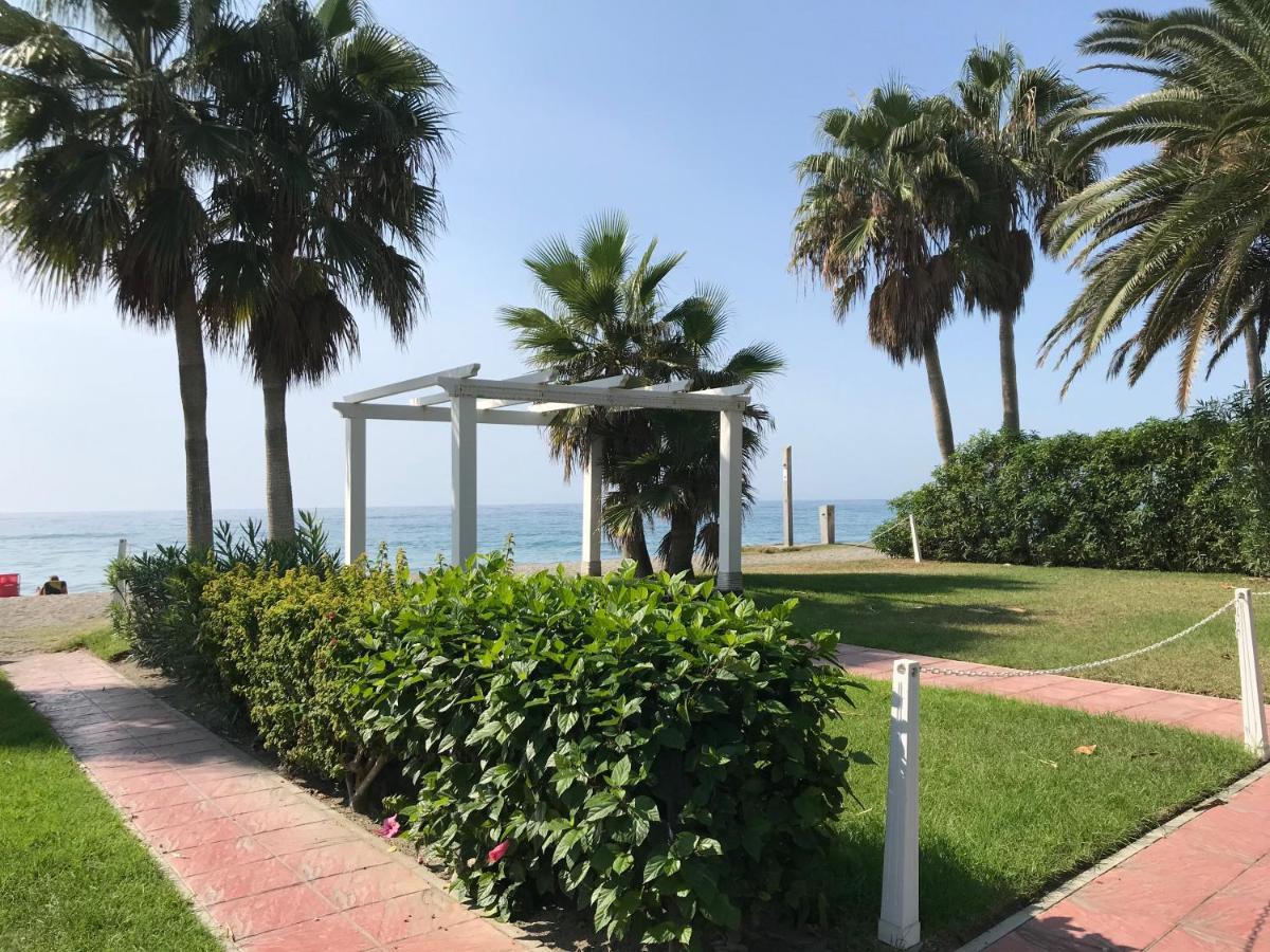 Rio Marina apartment Nerja Esterno foto
